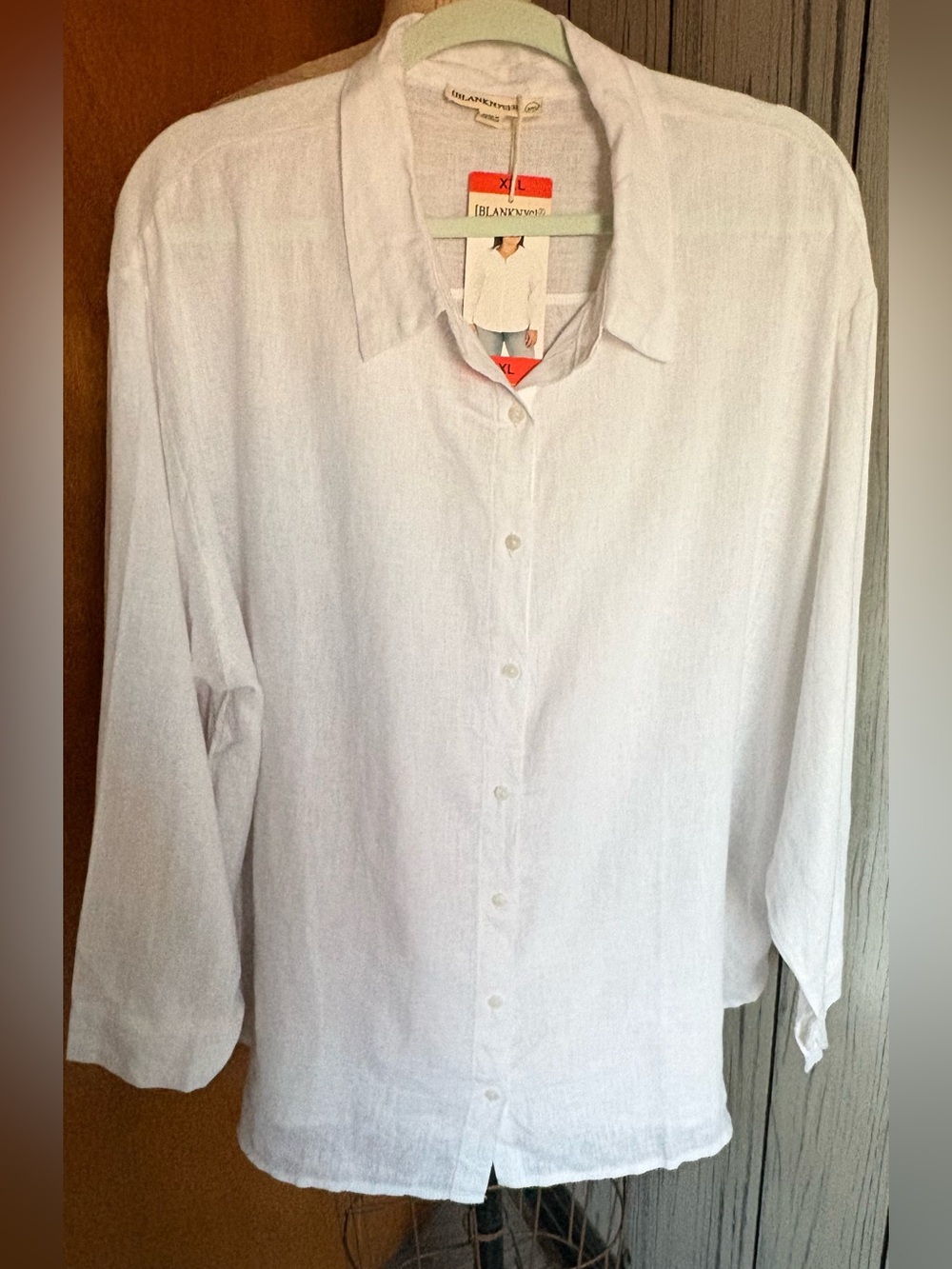 White linen blend classic button-down shirt XXL